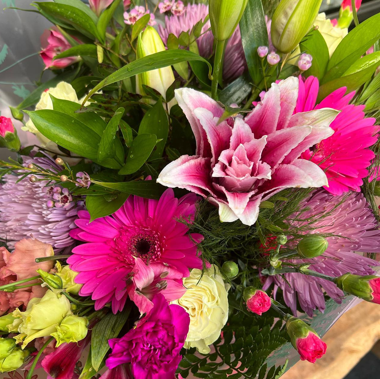 Favourites gift bouquets from Ashlea Flowers Florist Dartford